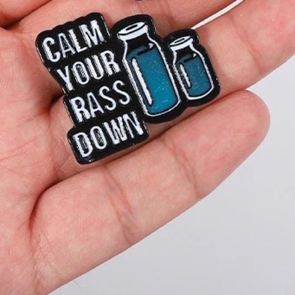 Punny RASS Enamel Pin Funny Anaesthesia ICU Delirium Pun Joke Badge Doctor Gift - Picture 4 of 8